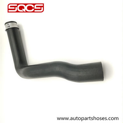 2035010882 van de Radiatorslangen A2035010882 van SQCS de Rubber Flexibele Slang van de de Koude Luchtopname 90 Graadelleboog